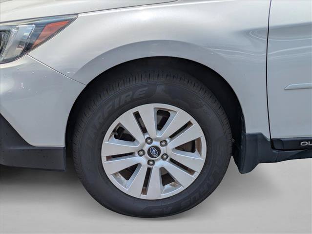 Used 2019 Subaru Outback 2.5i Premium AWD/4WD image 14