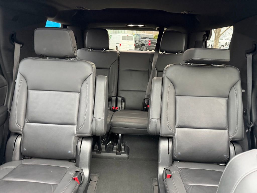 Used 2022 Chevrolet Tahoe LT w/ LT Signature Plus Package image 16