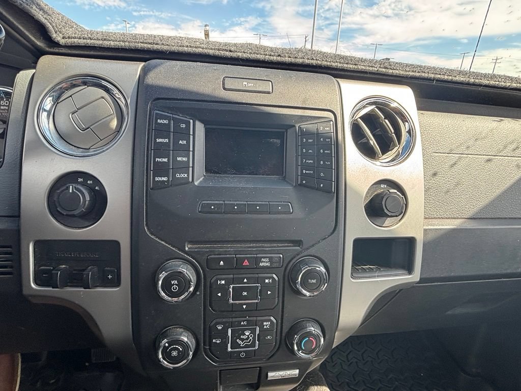 Used 2014 Ford F150 XLT w/ Equipment Group 302A Luxury AWD/4WD image 13