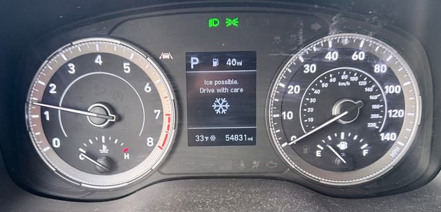 Used 2022 Hyundai Venue SEL image 12