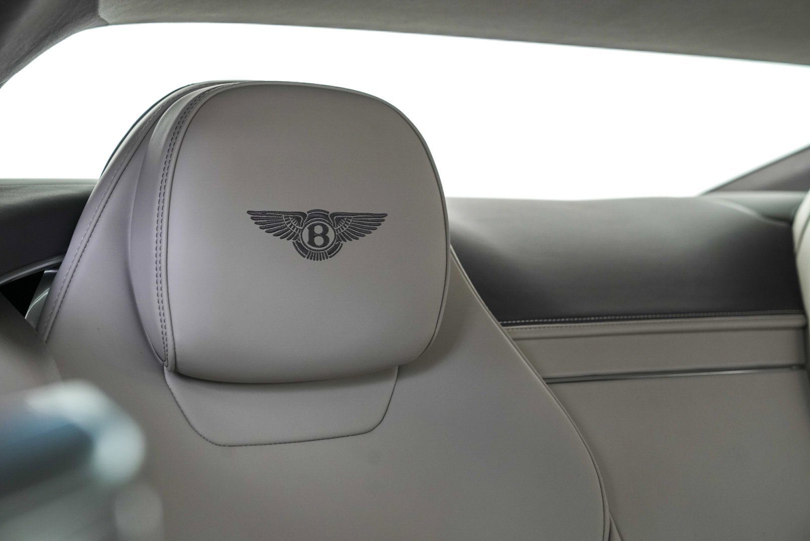 New 2026 Bentley Continental GT image 39