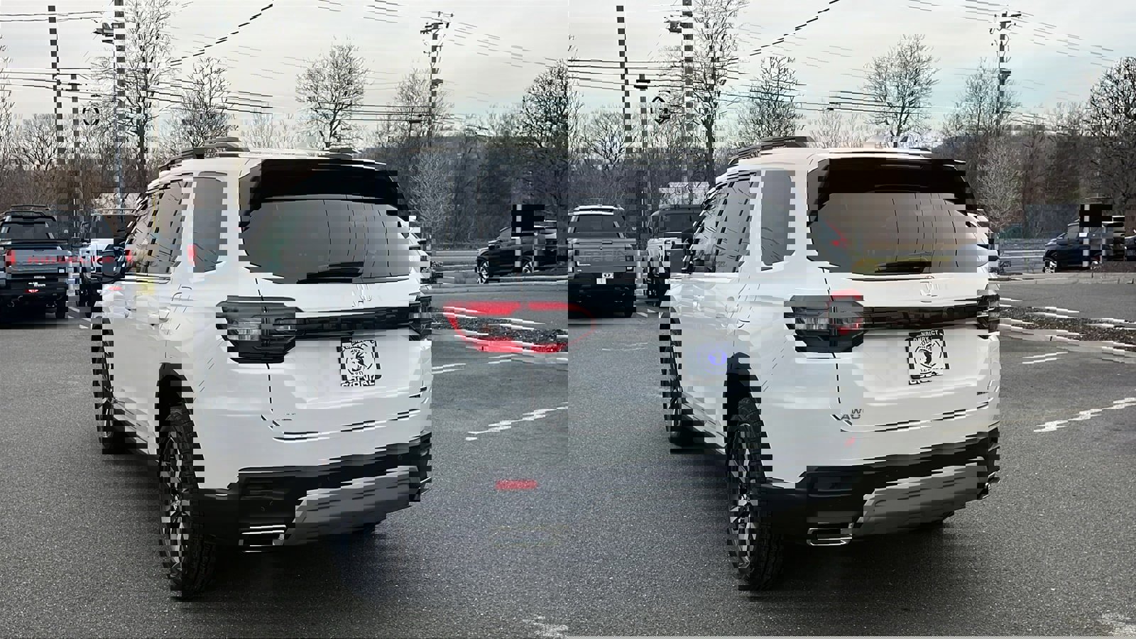 Used 2024 Honda Pilot Touring image 6