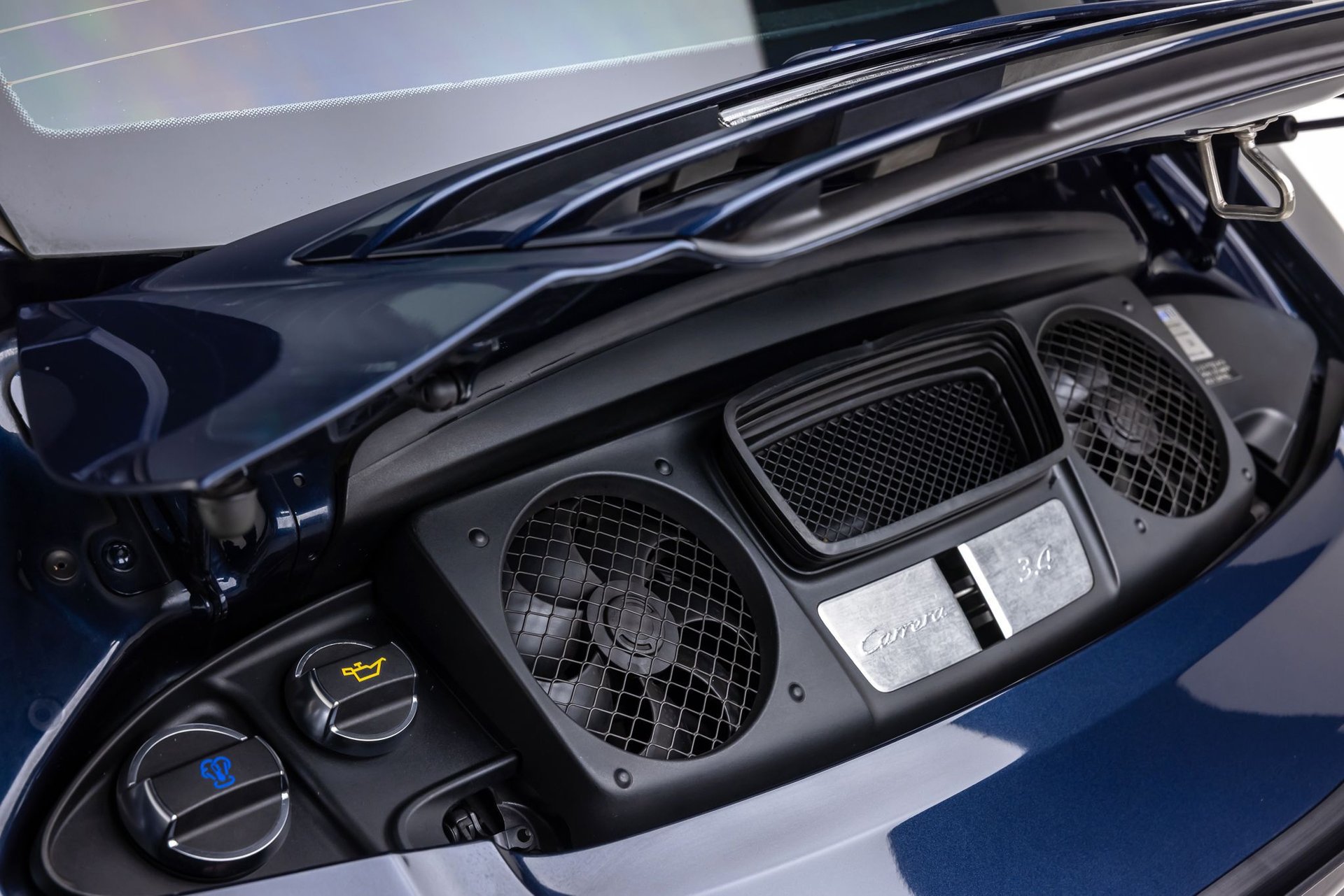 Used 2014 Porsche 911 Carrera image 20