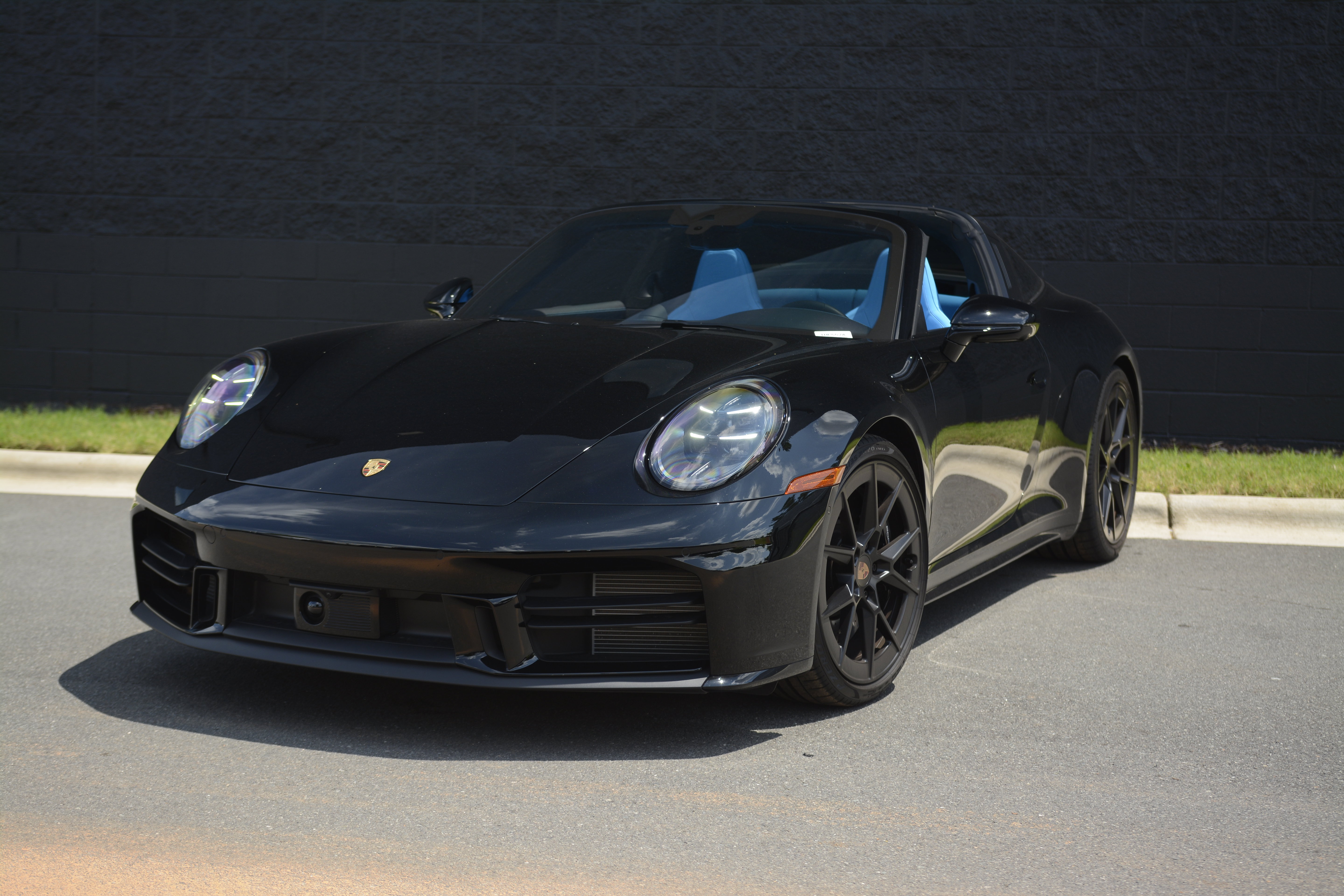 Certified 2026 Porsche 911 Targa 4S AWD/4WD image 37