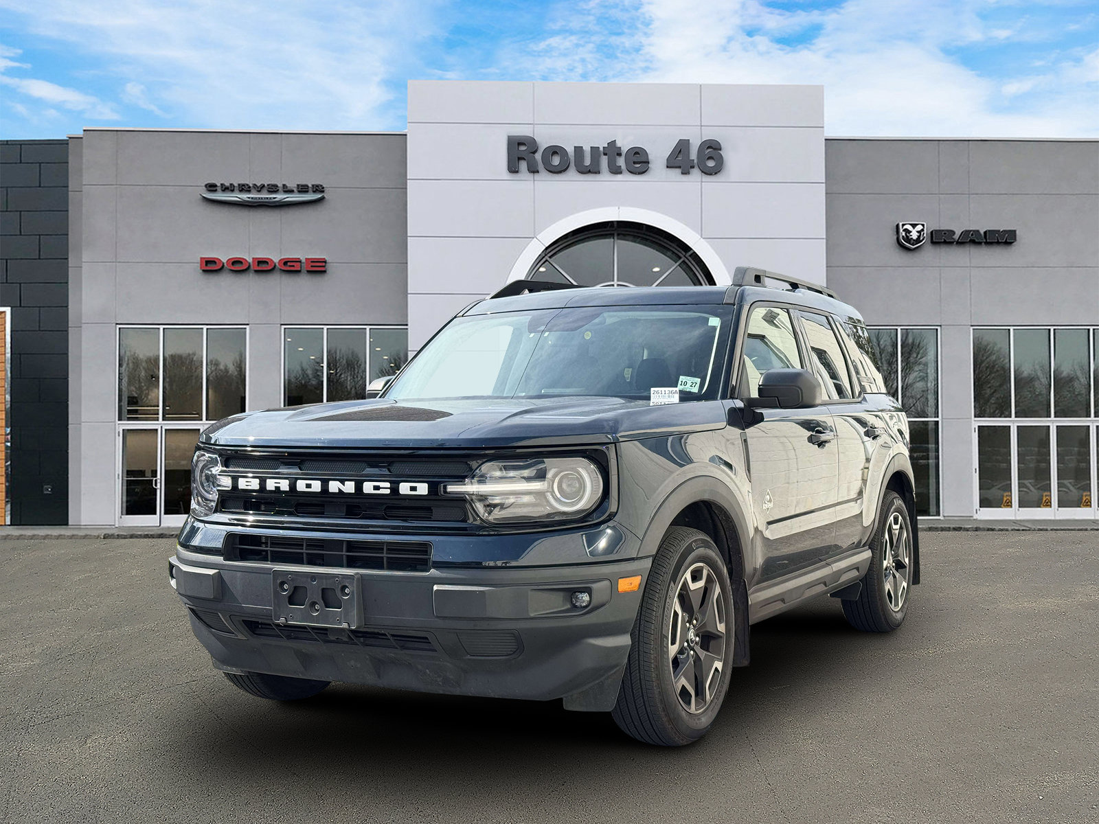 Used 2022 Ford Bronco Sport Outer Banks w/ Tech Package AWD/4WD image 2