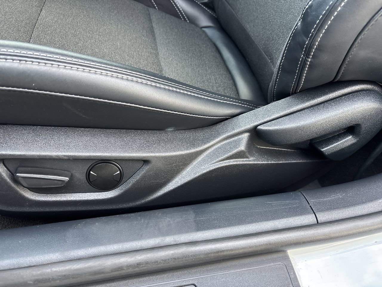 Used 2024 Ford Mustang Coupe image 18