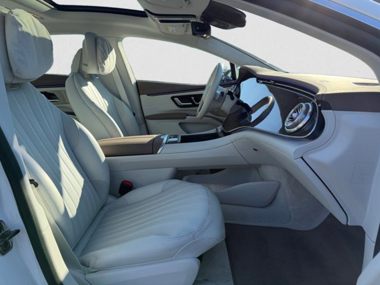 Used 2022 Mercedes-Benz EQS 580 4MATIC Sedan image 20