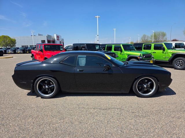 Used 2009 Dodge Challenger R/T w/ Sound Group RWD image 8