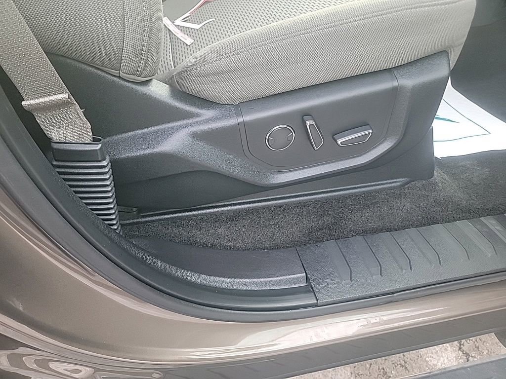 Used 2017 Ford F150 XLT w/ Equipment Group 302A Luxury image 35