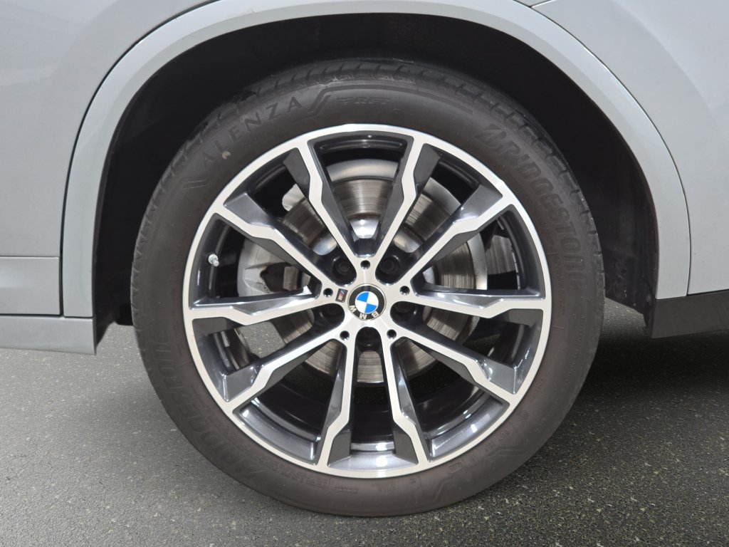 Certified 2022 BMW X4 xDrive30i w/ M Sport Package 2 AWD/4WD image 32