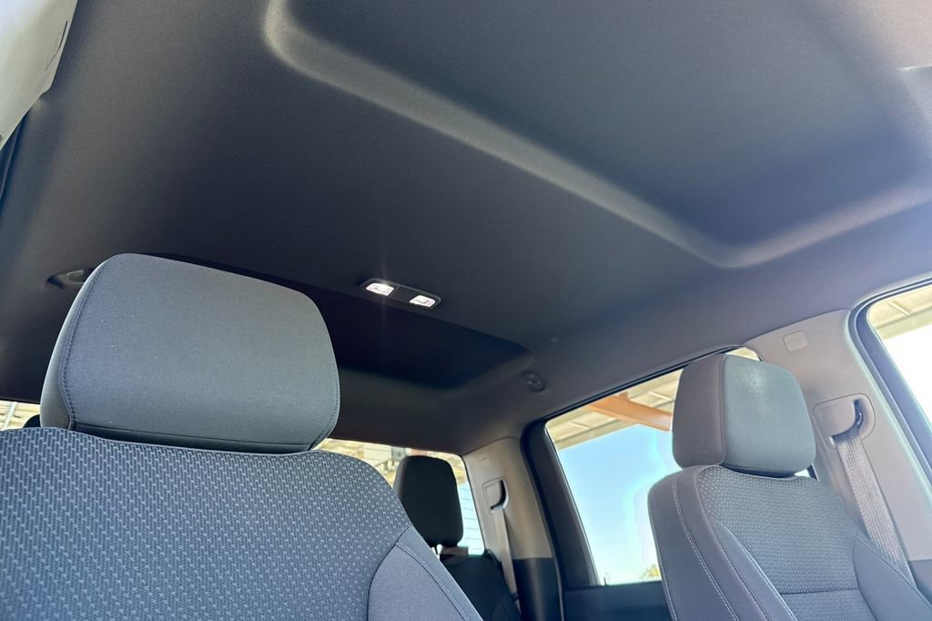 Used 2022 Chevrolet Silverado 2500 Custom w/ Custom Convenience Package image 24