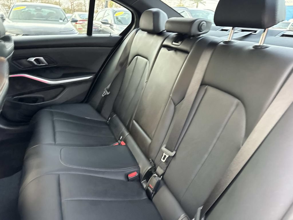 Used 2024 BMW 330i Sedan RWD image 19