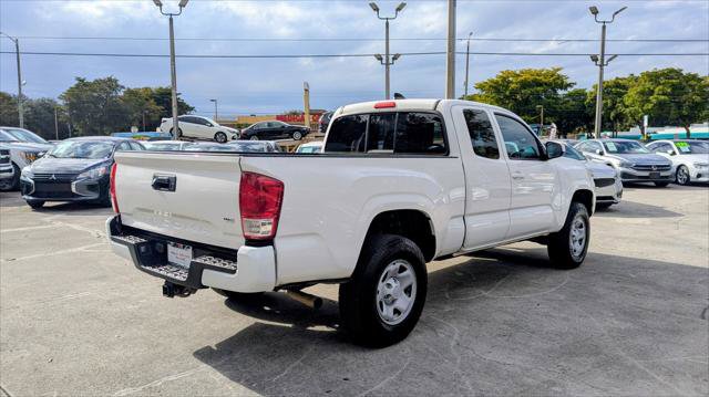Used 2023 Toyota Tacoma SR RWD image 8