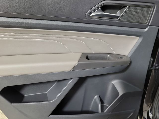 Used 2022 Volkswagen Atlas Cross Sport SE AWD/4WD image 24