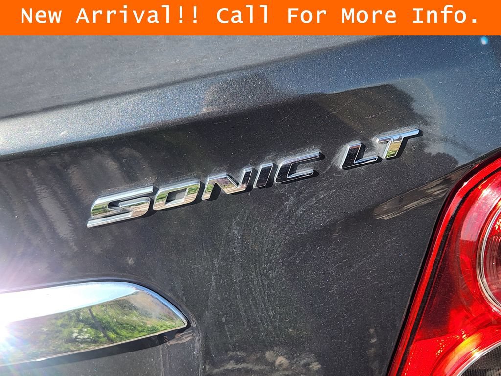 Used 2014 Chevrolet Sonic LT FWD image 10