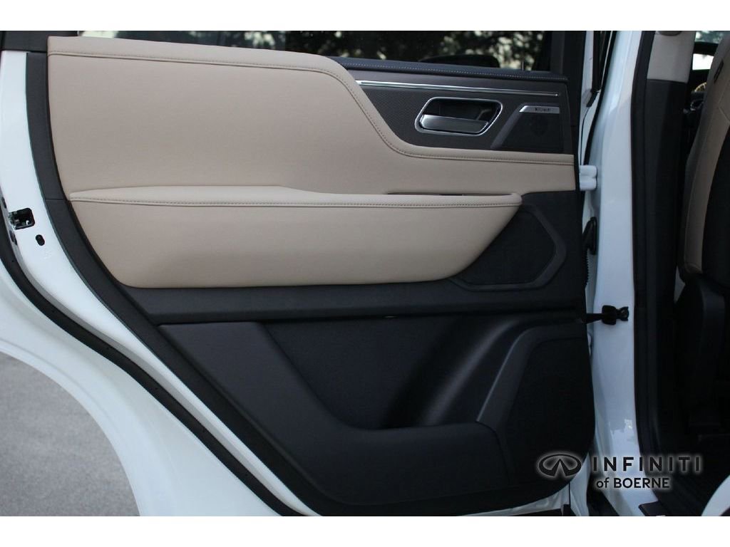 New 2026 INFINITI QX80 Pure AWD/4WD image 25