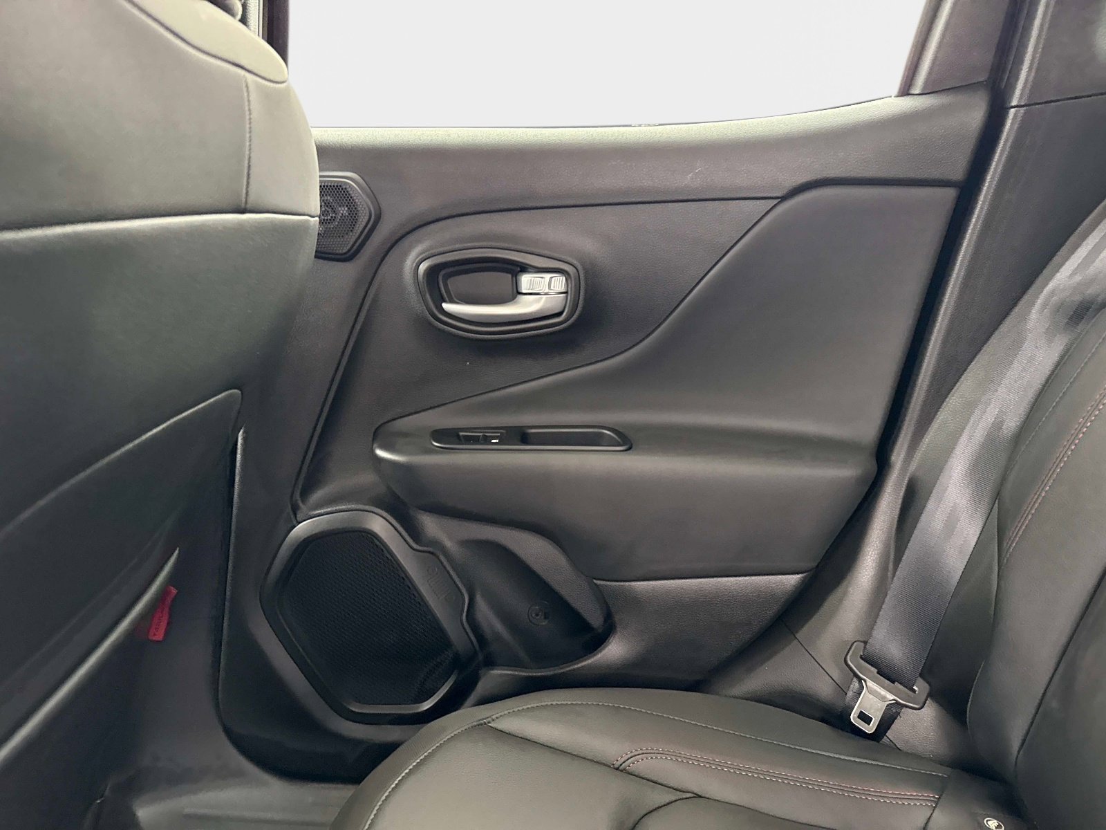 Certified 2023 Jeep Renegade Trailhawk w/ Sun/Sound Group image 14