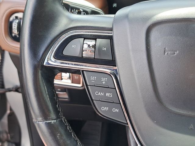 Used 2022 Lincoln Nautilus Reserve FWD image 28