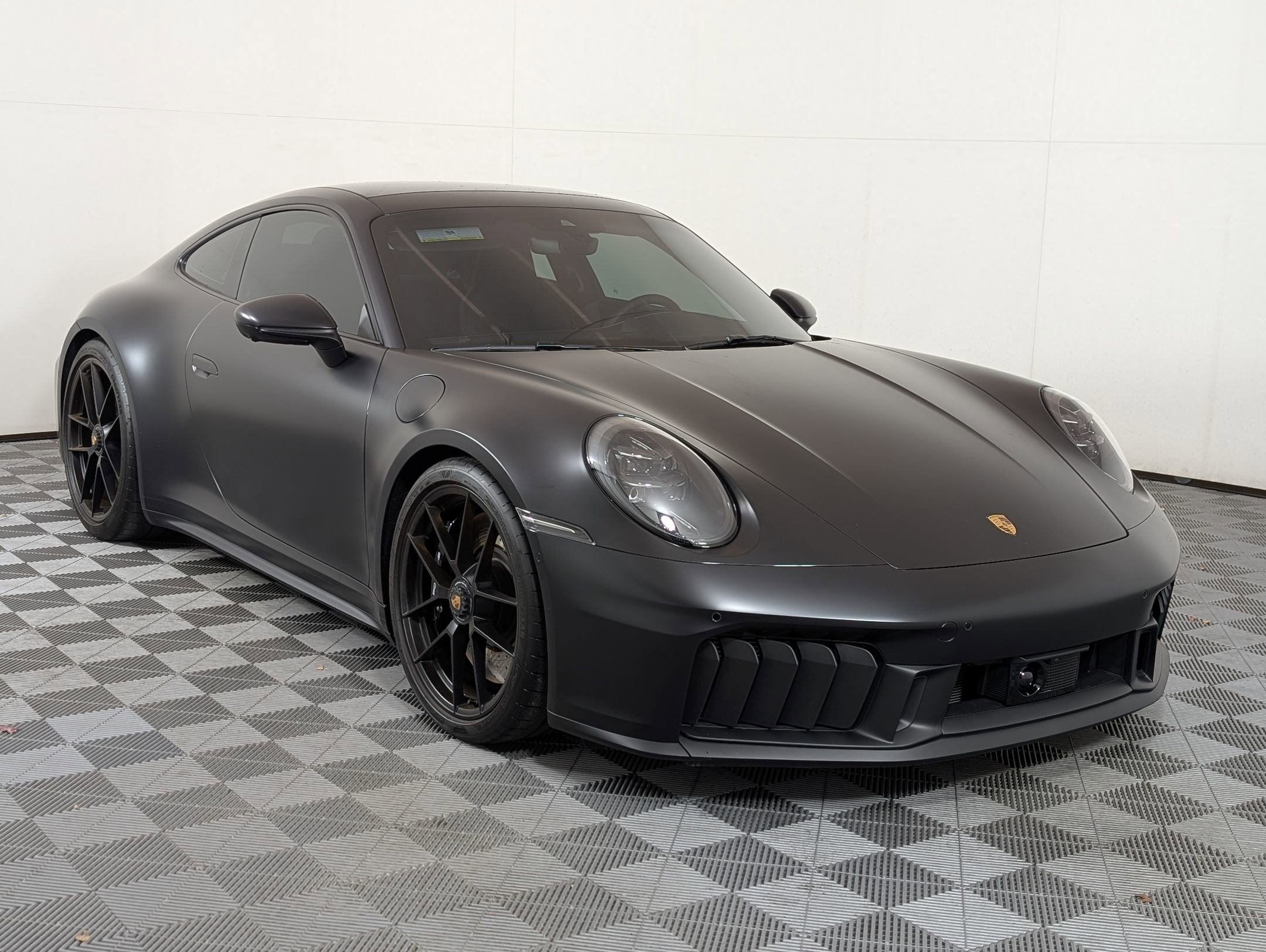 Certified 2025 Porsche 911 Carrera 4 GTS image 8