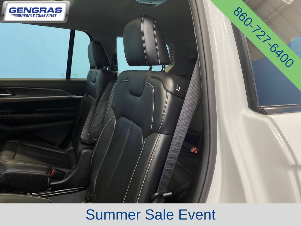 Used 2023 Jeep Grand Cherokee L Limited AWD/4WD image 27