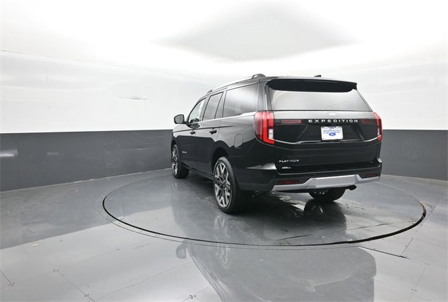 New 2025 Ford Expedition Platinum w/ Platinum Ultimate Package image 5