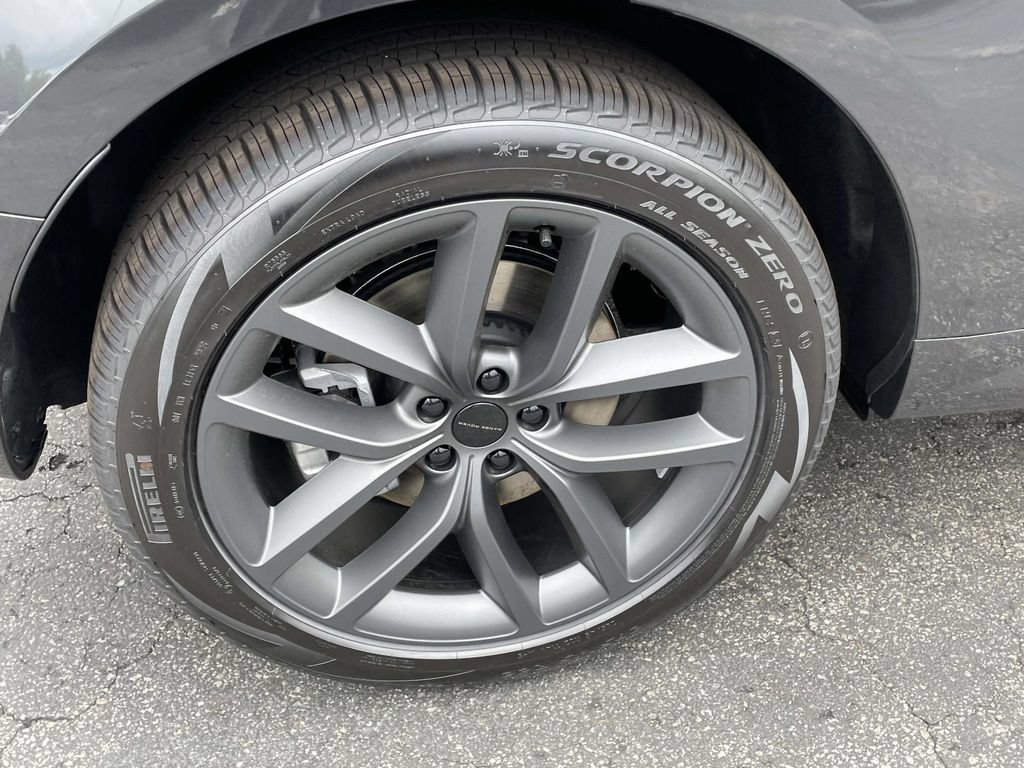 New 2026 Land Rover Range Rover Sport Dynamic SE AWD/4WD image 10