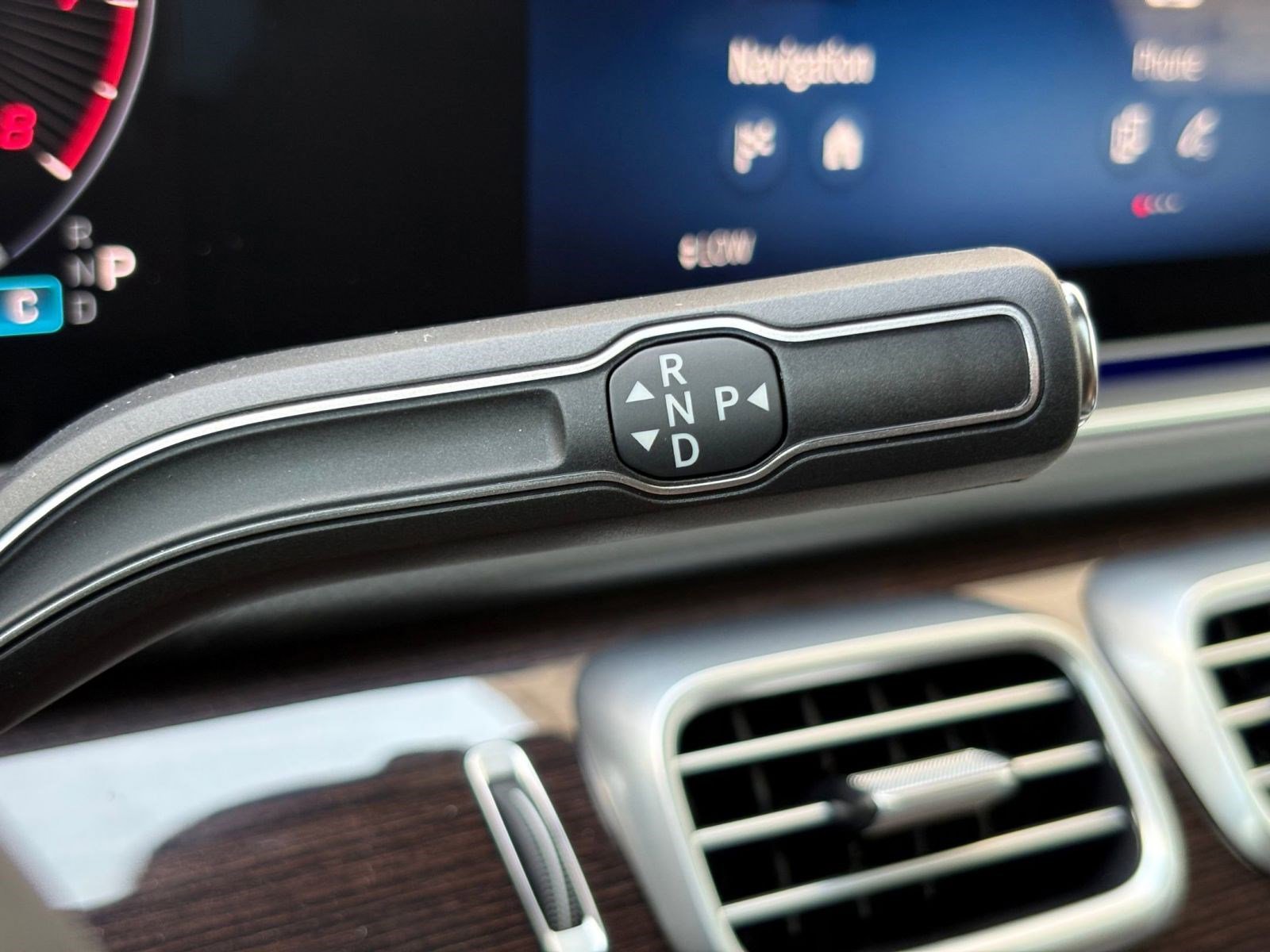 New 2026 Mercedes-Benz GLS 450 4MATIC image 16