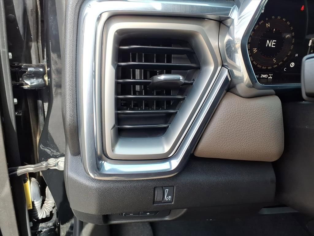 Certified 2024 GMC Canyon Denali image 34