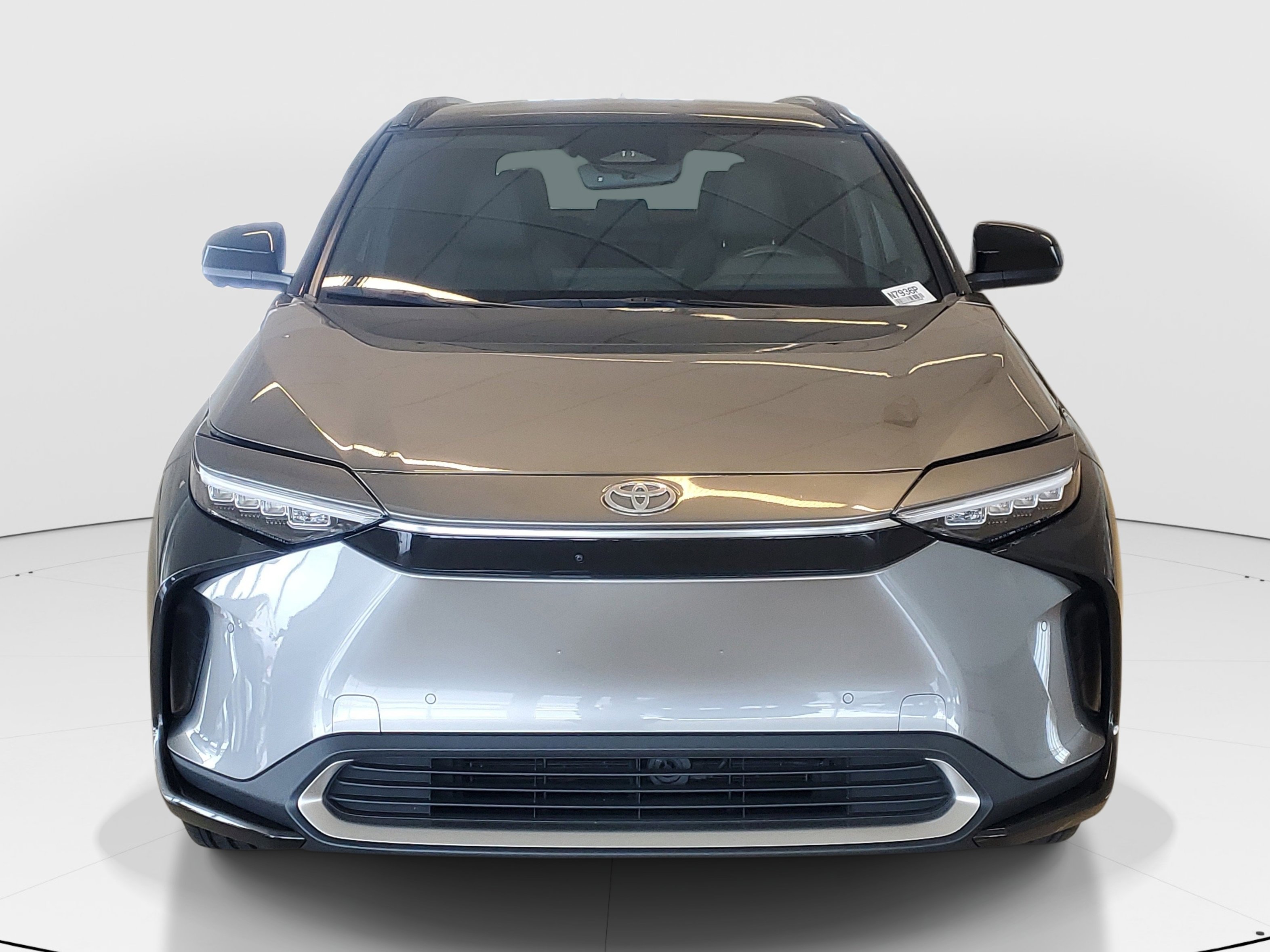 Used 2023 Toyota bZ4X Limited w/ Weather Package AWD/4WD image 3