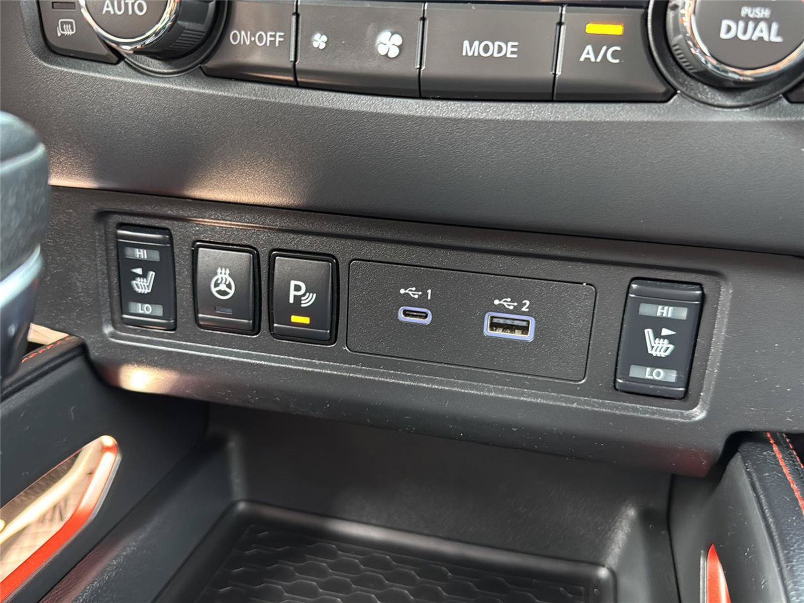 Used 2023 Nissan Frontier PRO-4X w/ Pro Convenience Package AWD/4WD image 21