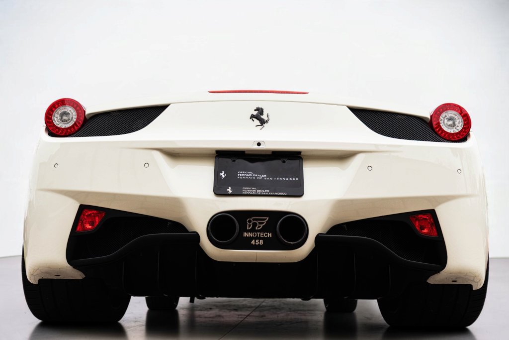 Used 2014 Ferrari 458 Spider RWD image 24