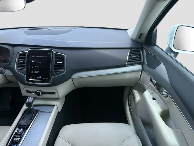 Used 2021 Volvo XC90 T5 Momentum w/ Climate Package FWD image 18