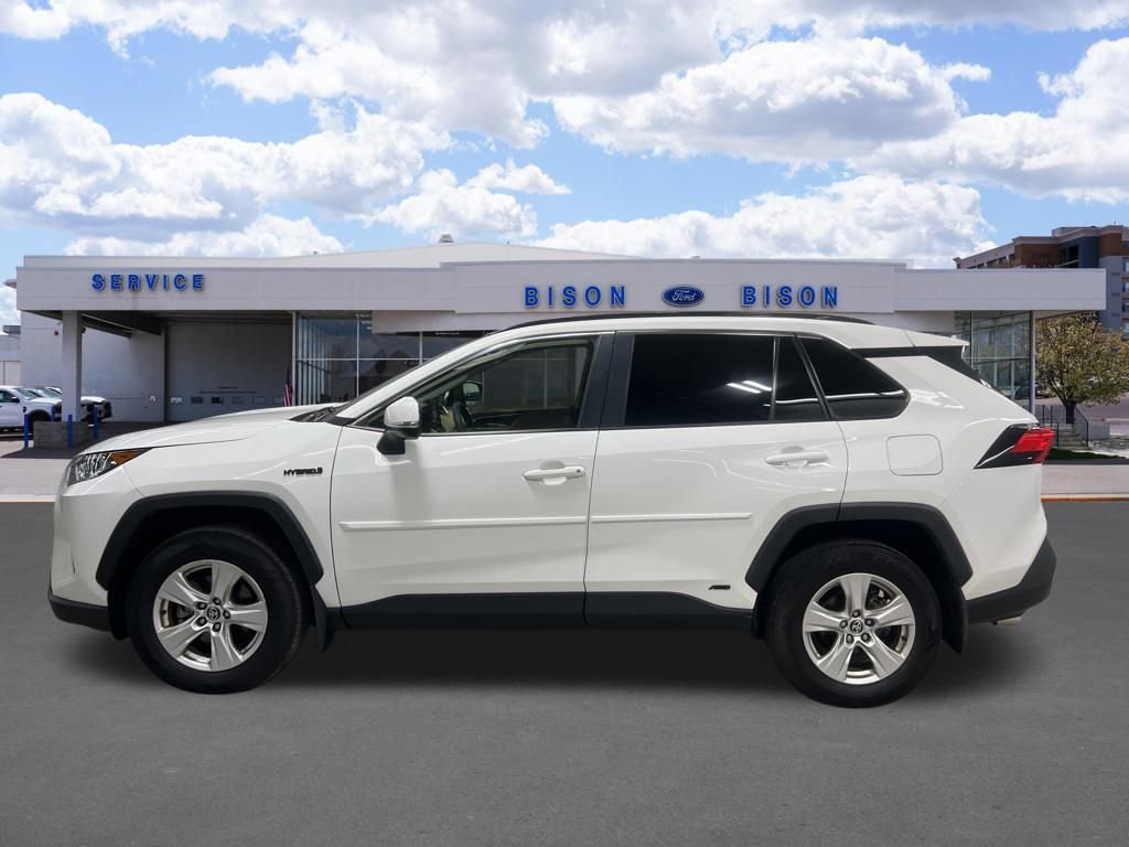 Used 2020 Toyota RAV4 XLE w/ Convenience Package image 6