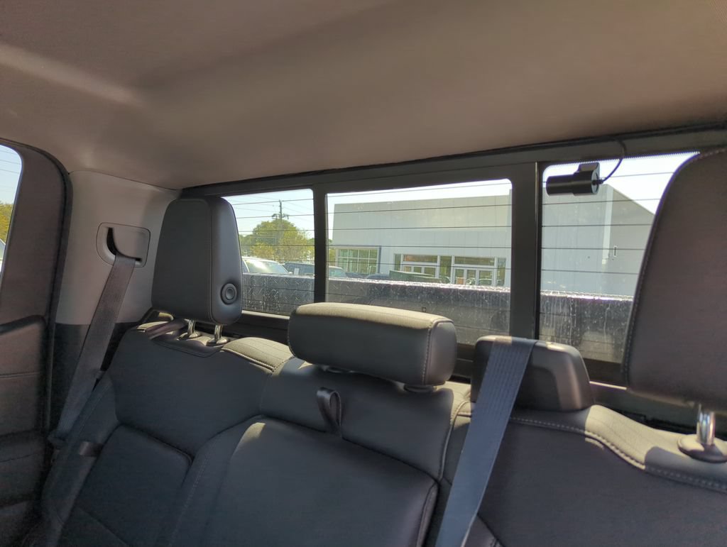 Used 2021 GMC Sierra 1500 SLT w/ SLT Premium Plus Package AWD/4WD image 30