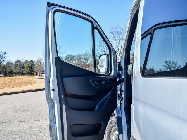 New 2025 Mercedes-Benz Sprinter 2500 image 13