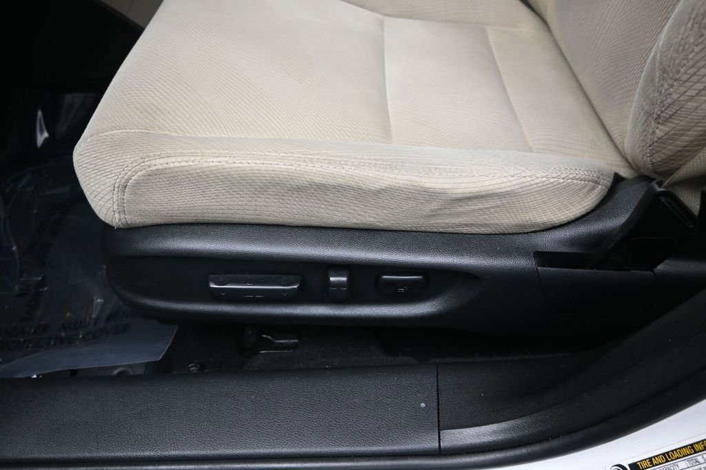 Used 2017 Honda Accord EX image 12