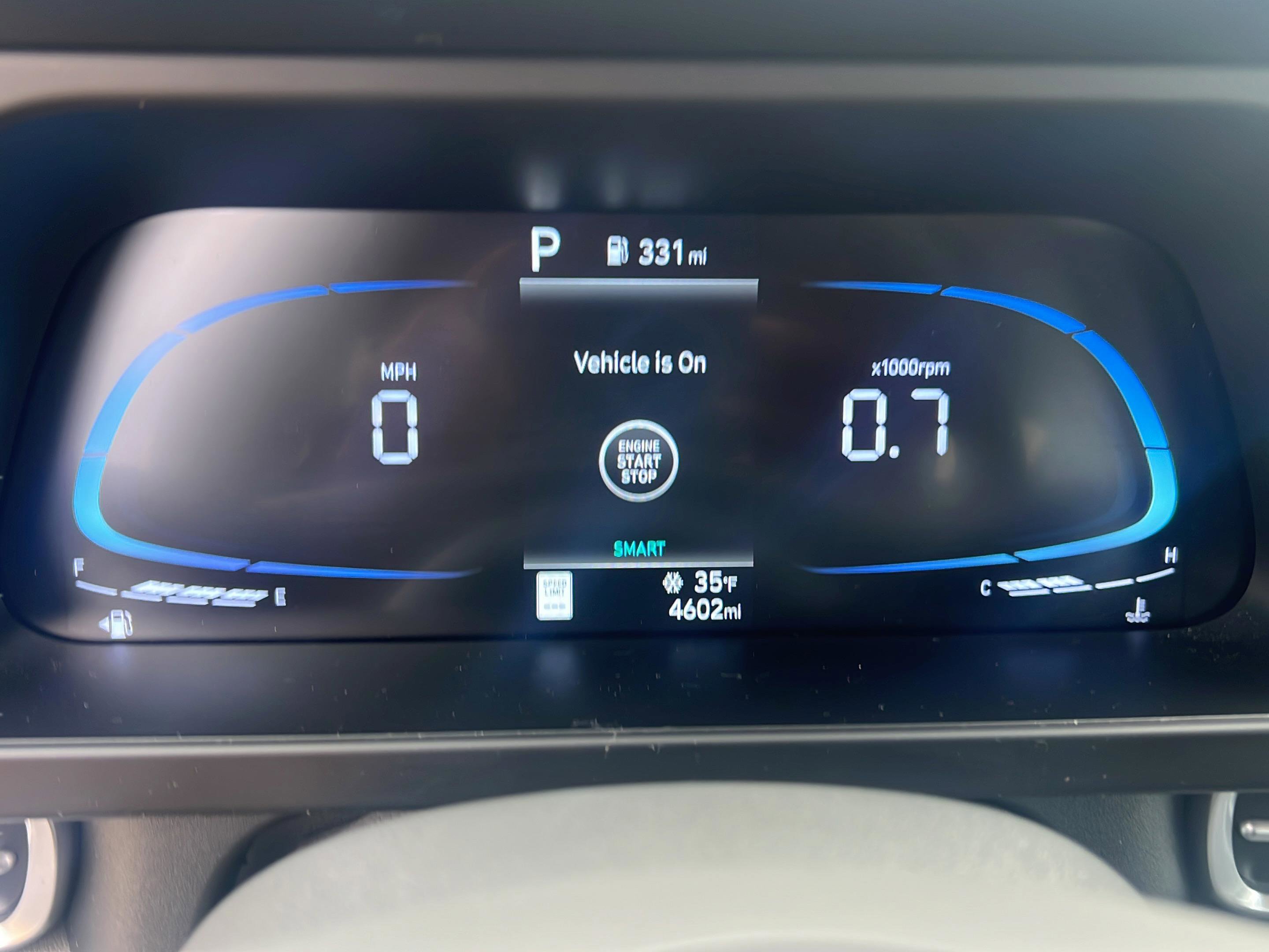 Certified 2025 Hyundai Elantra Sport image 10