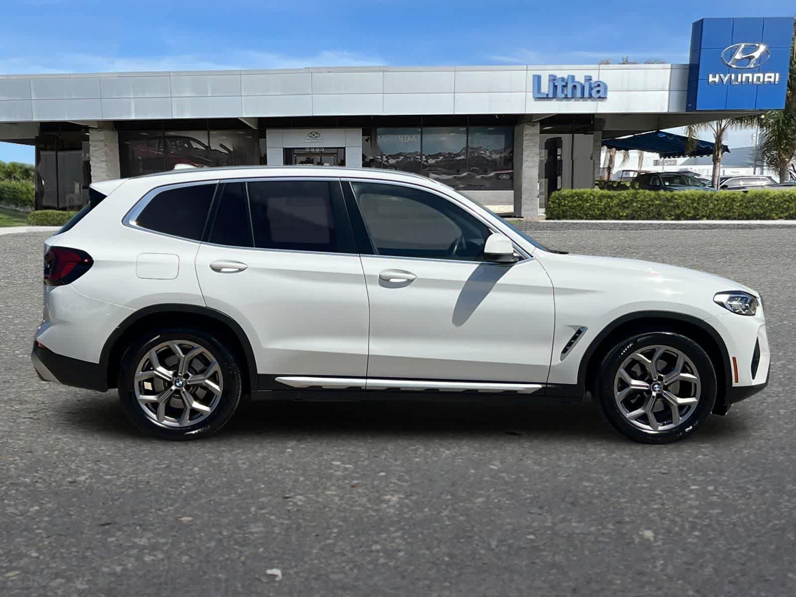 Used 2022 BMW X3 sDrive30i w/ Premium Package 2 (ZPA) RWD image 9