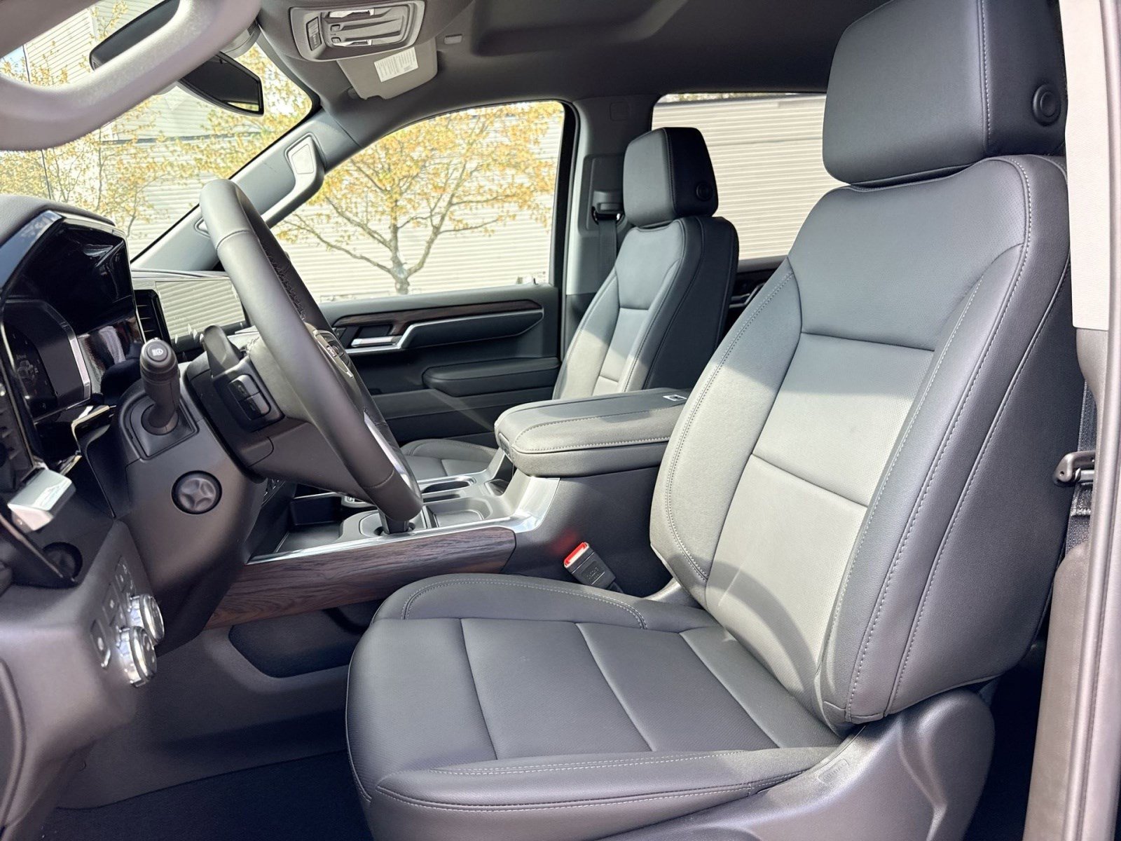 New 2026 GMC Sierra 1500 SLT w/ SLT Premium Package image 13