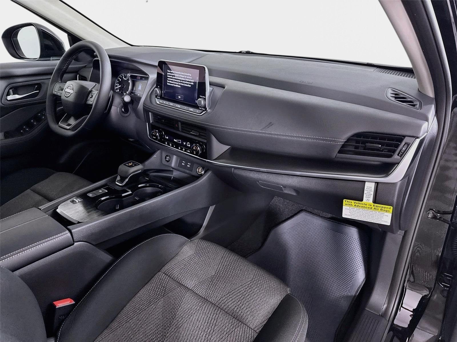 New 2026 Nissan Rogue SV FWD image 27