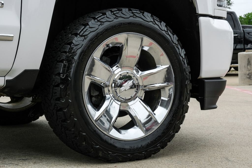Used 2018 Chevrolet Silverado 1500 LTZ Z71 w/ LTZ Plus Package AWD/4WD image 57