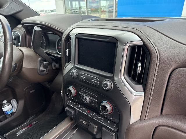 Used 2021 Chevrolet Silverado 1500 LTZ w/ LTZ Premium Package AWD/4WD image 15