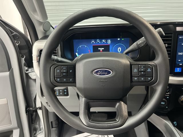 New 2026 Ford F350 XLT w/ XLT Premium Package AWD/4WD image 15