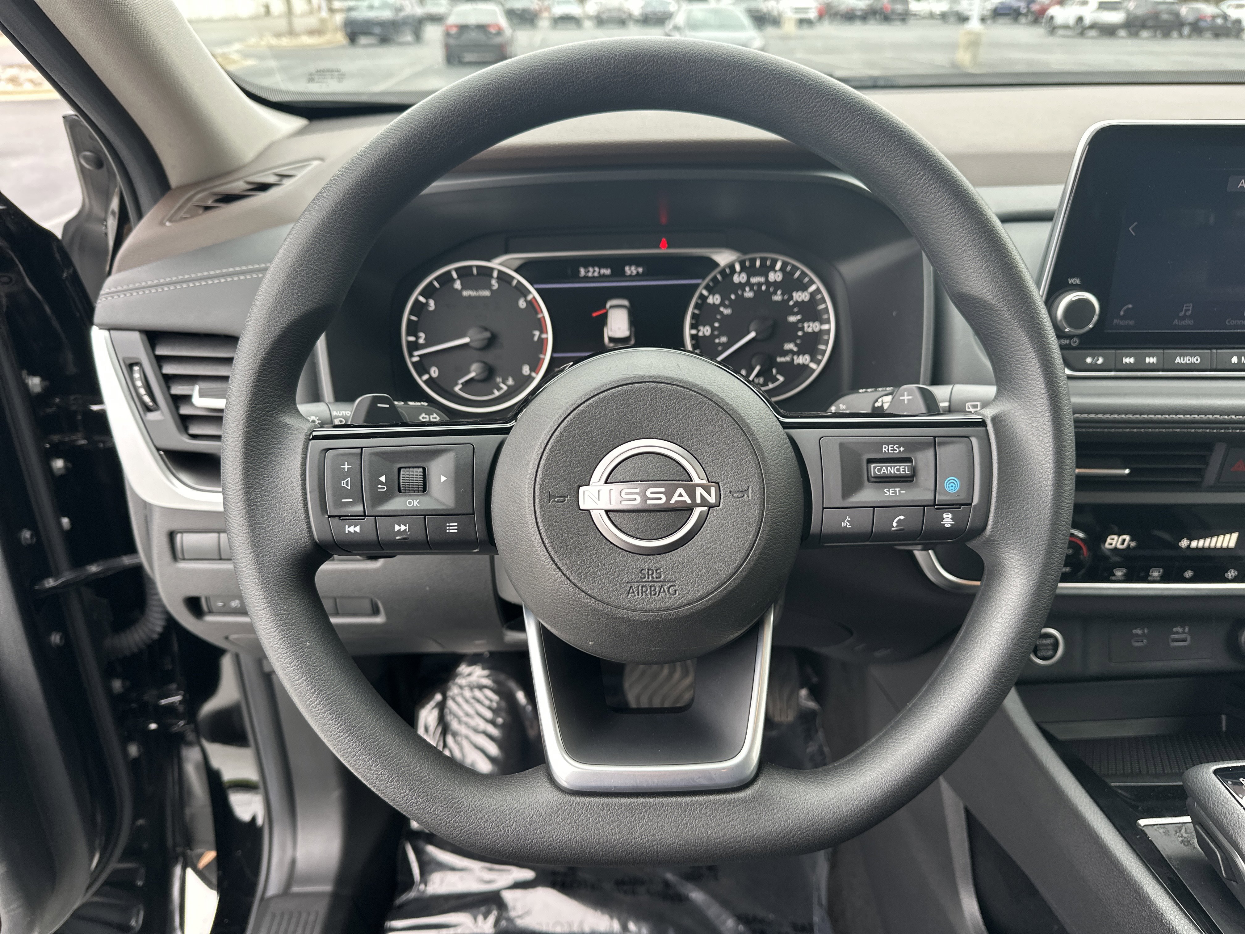 Used 2023 Nissan Rogue SV image 18