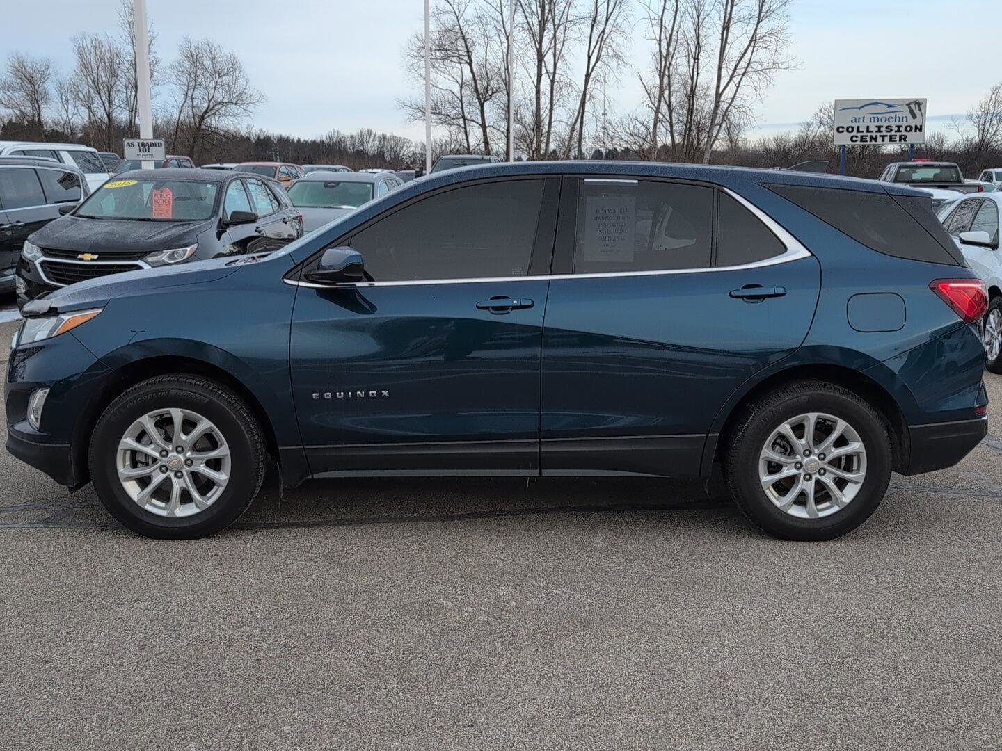 Used 2020 Chevrolet Equinox LT image 2