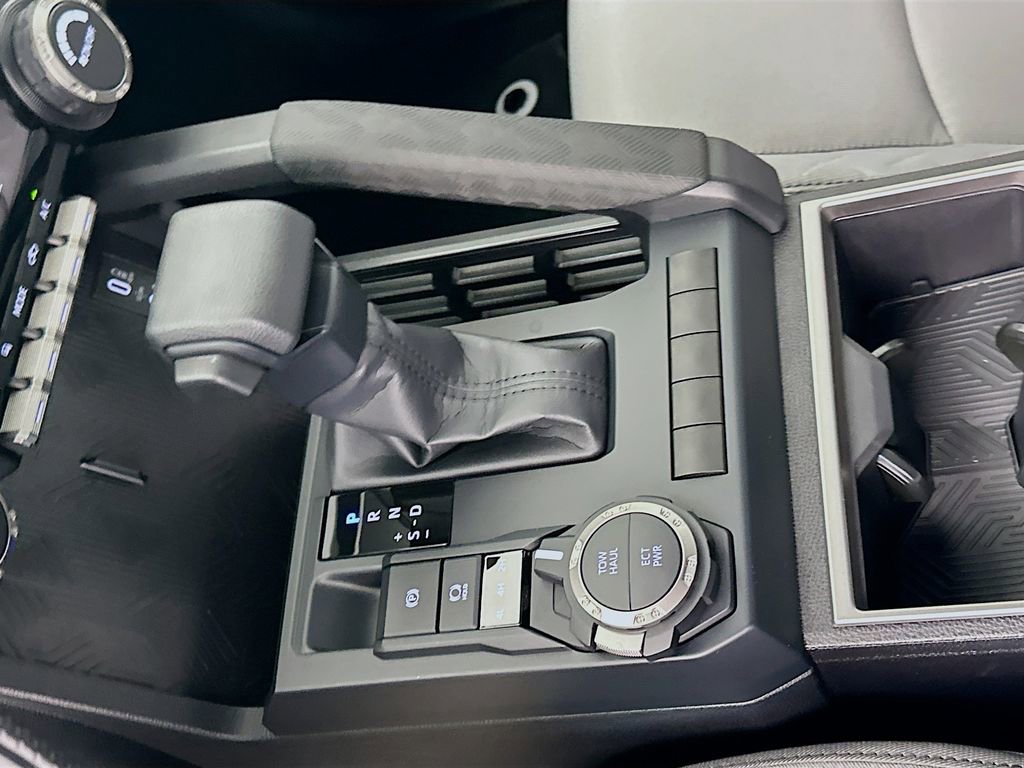 Certified 2026 Toyota Tacoma SR5 image 17