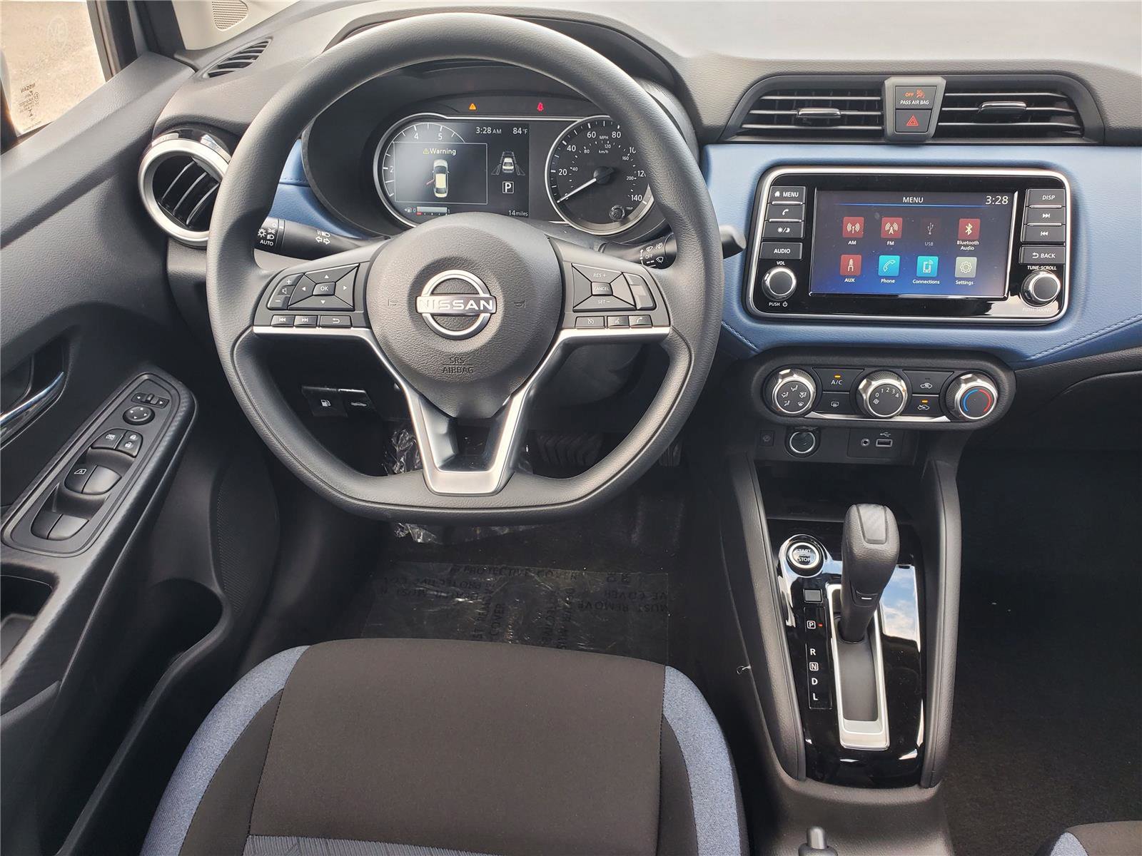 New 2025 Nissan Versa SV w/ Trunk Package FWD image 16