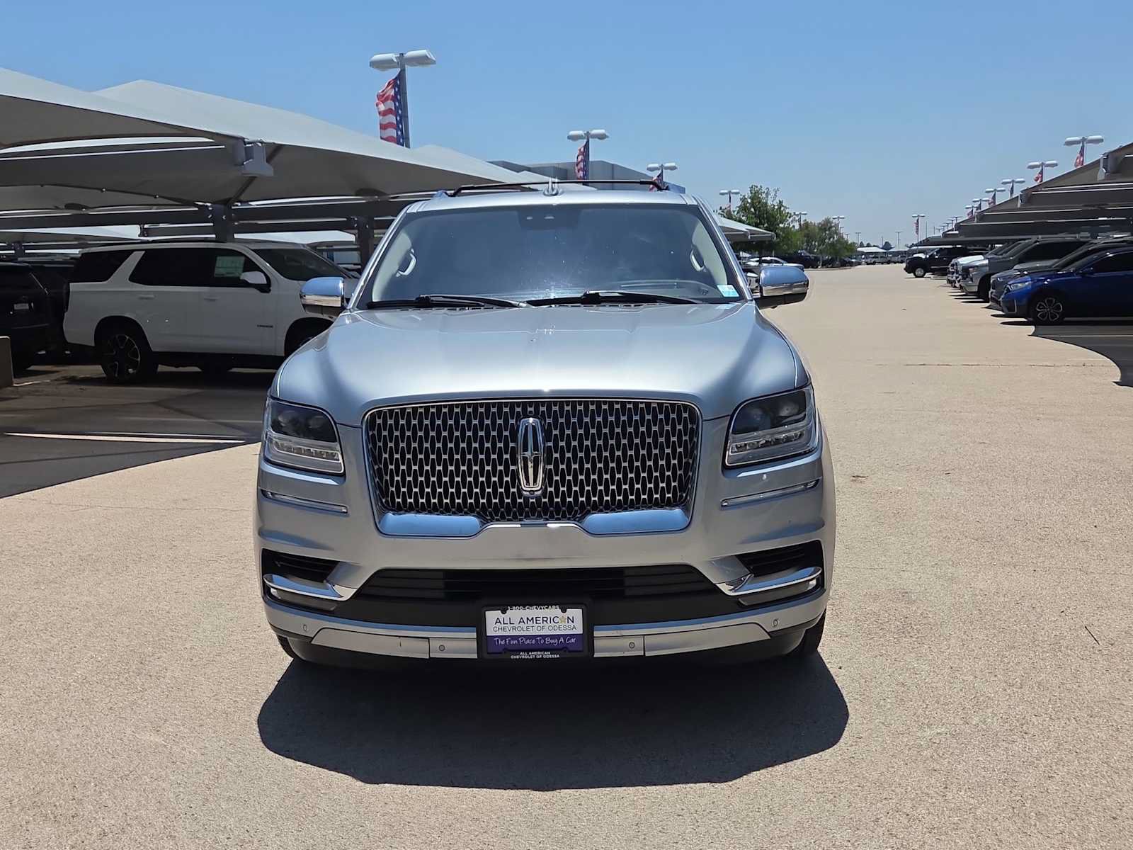 Used 2020 Lincoln Navigator L Black Label w/ Cargo Convenience Package AWD/4WD video 3
