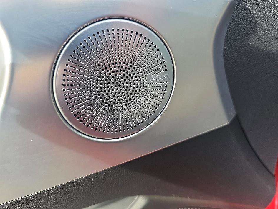 Used 2023 Genesis G70 3.3T w/ Sport Prestige Package image 14