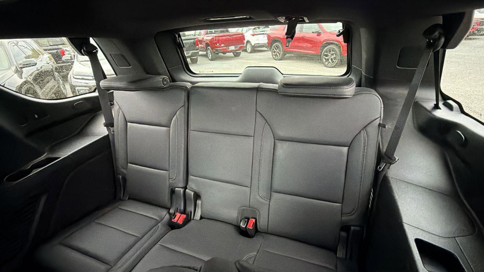 Used 2021 Chevrolet Tahoe Z71 w/ Luxury Package image 23